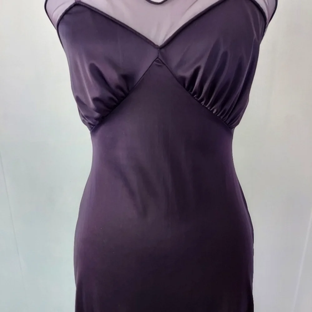 Vintage 40s Navy Blue Vanity Fair Nylon Slip Dress‎